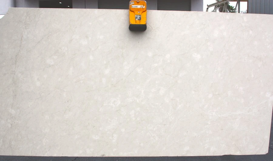 Aero Cream Limestone Slab1